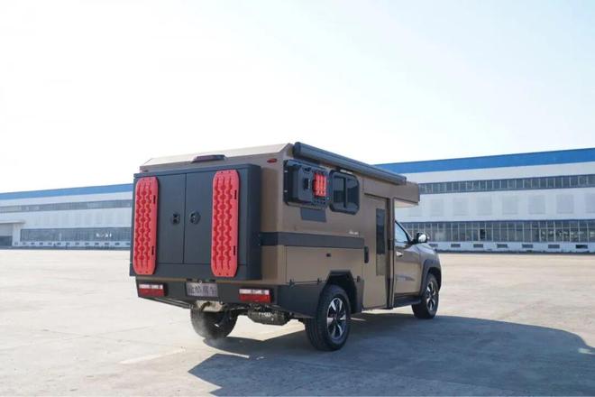 月28日亮相成都房车展颜值与实用并存瓦力游戏试玩超适合露营的房车！11(图3)